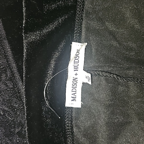 MADISON +HUDSON Women Luster Black Velvet Spaghetti straps Mini Dress Size M - Picture 11 of 13
